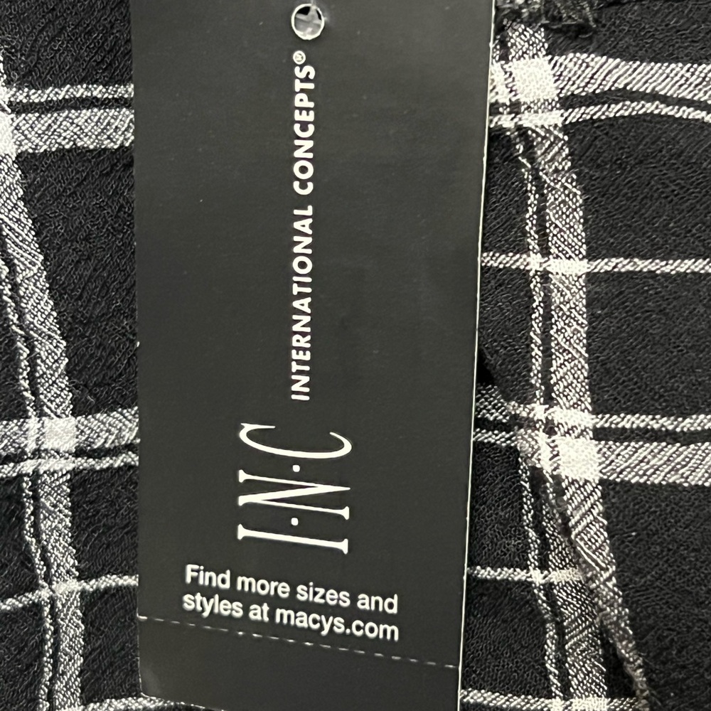 INC. XL Ruffle black & white plaid snap top NWT - Picture 10 of 14